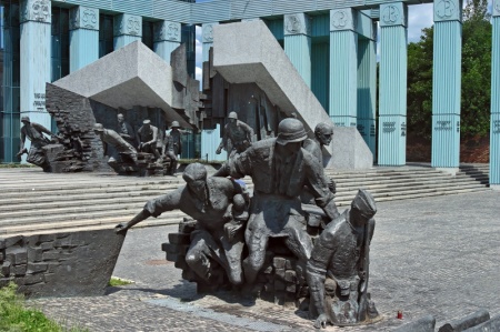 Warsaw Statue